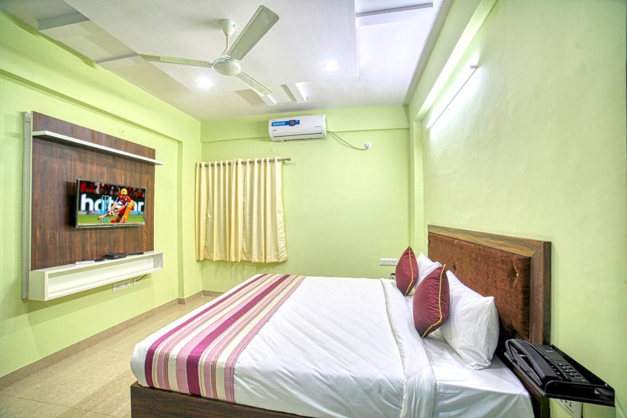 Redkey Inn Hotel Near Bangalore Airport Airport Pickup & Drop Available 24X7 Yelahanka Exteriör bild