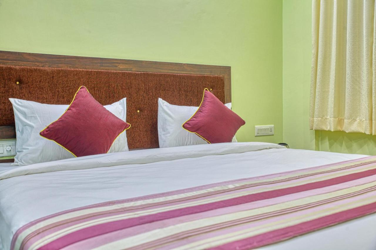 Redkey Inn Hotel Near Bangalore Airport Airport Pickup & Drop Available 24X7 Yelahanka Exteriör bild